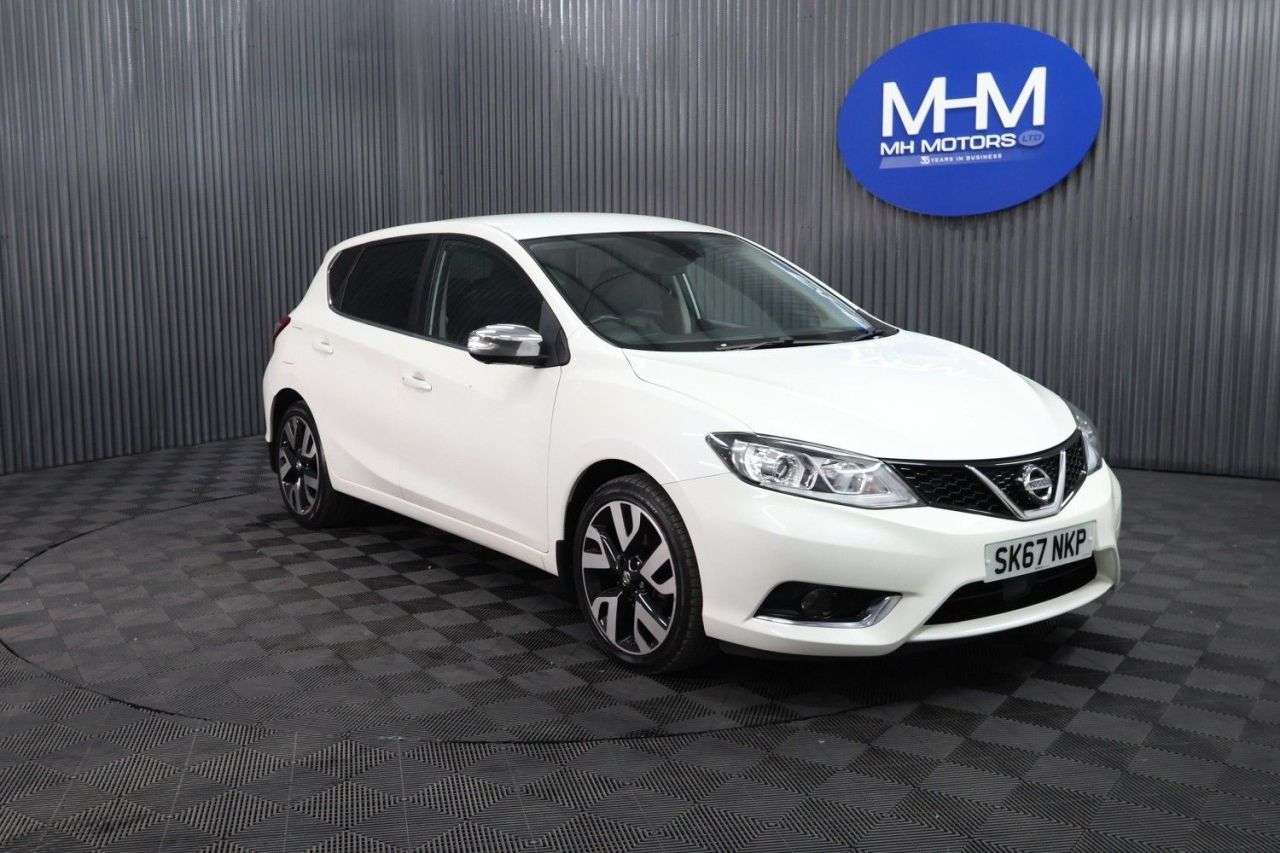 A 2017 NISSAN PULSAR 1.5 dCi Tekna Hatchback 5dr Diesel Manual Euro 6 (s/s) (110 ps) TOP OF THE A 2017 NISSAN PULSAR 1.5 dCi Tekna Hatchback 5dr Diesel Manual Euro 6 (s/s) (110 ps) TOP OF THE