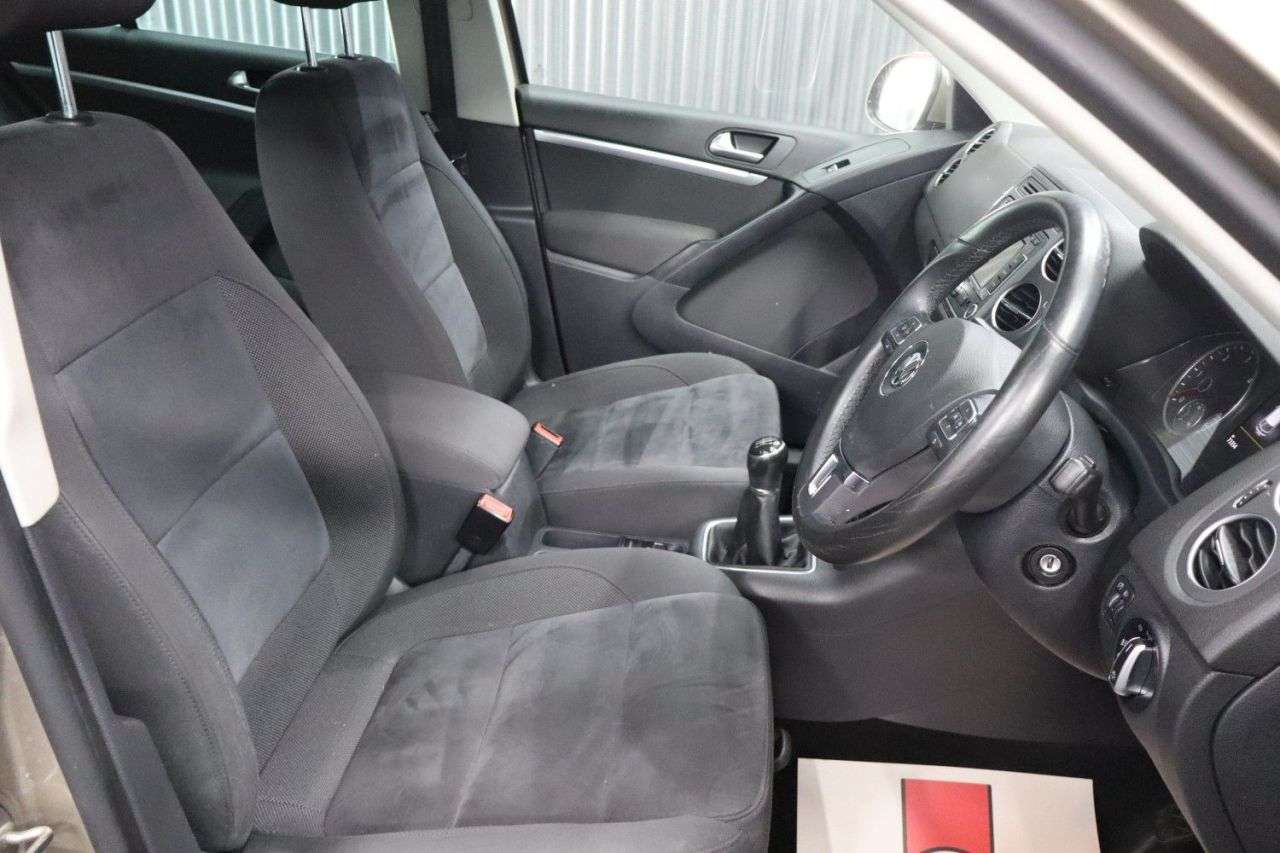2015 VOLKSWAGEN TIGUAN 2015 VOLKSWAGEN TIGUAN