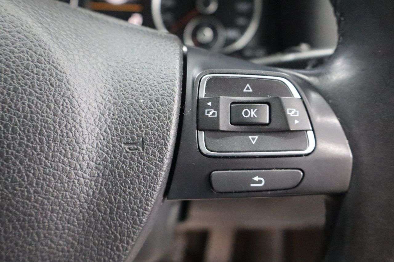2015 VOLKSWAGEN TIGUAN 2015 VOLKSWAGEN TIGUAN