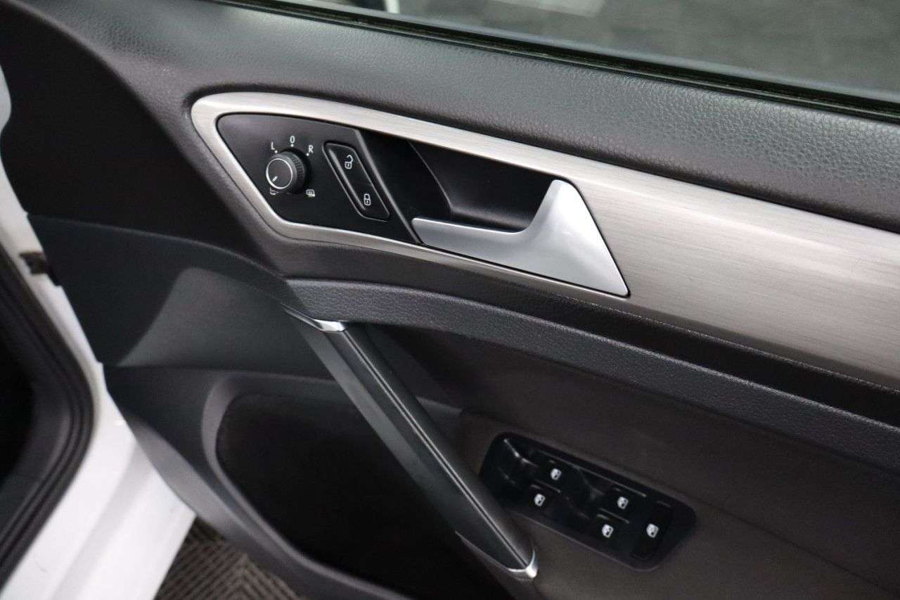 2016 VOLKSWAGEN GOLF 2016 VOLKSWAGEN GOLF