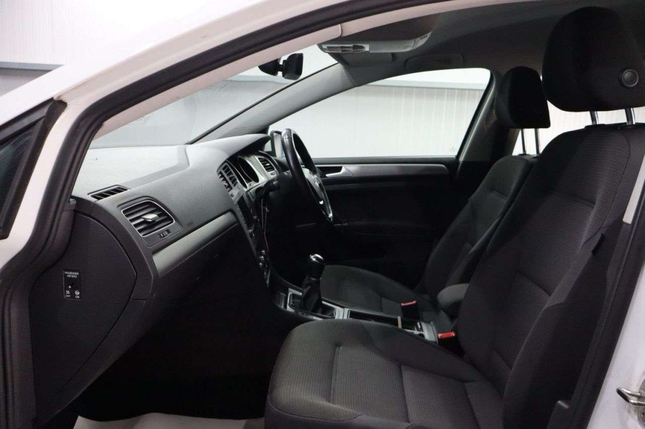 2016 VOLKSWAGEN GOLF 2016 VOLKSWAGEN GOLF