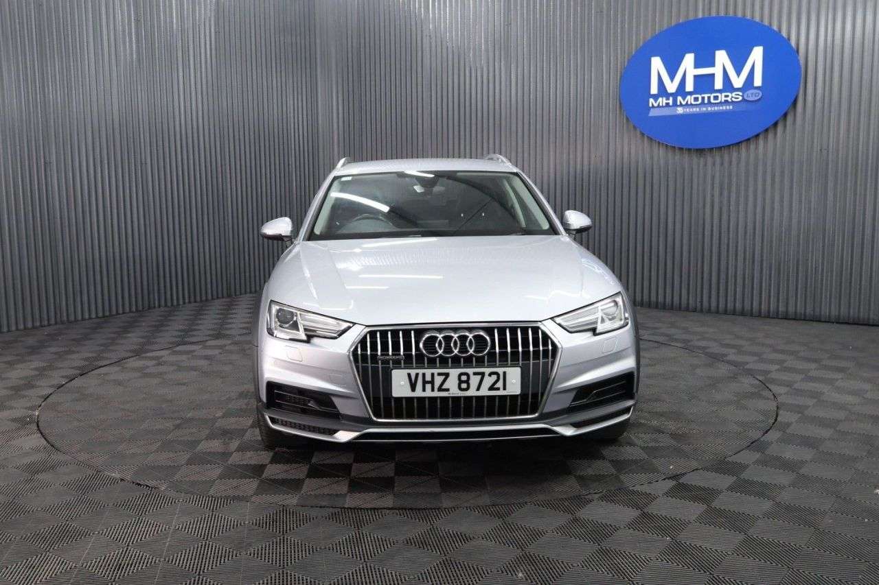 A 2018 AUDI A4 ALLROAD 2.0 TDI Estate 5dr Diesel S Tronic quattro Euro 6 (s/s) (190 ps) TOW BAR / A 2018 AUDI A4 ALLROAD 2.0 TDI Estate 5dr Diesel S Tronic quattro Euro 6 (s/s) (190 ps) TOW BAR /