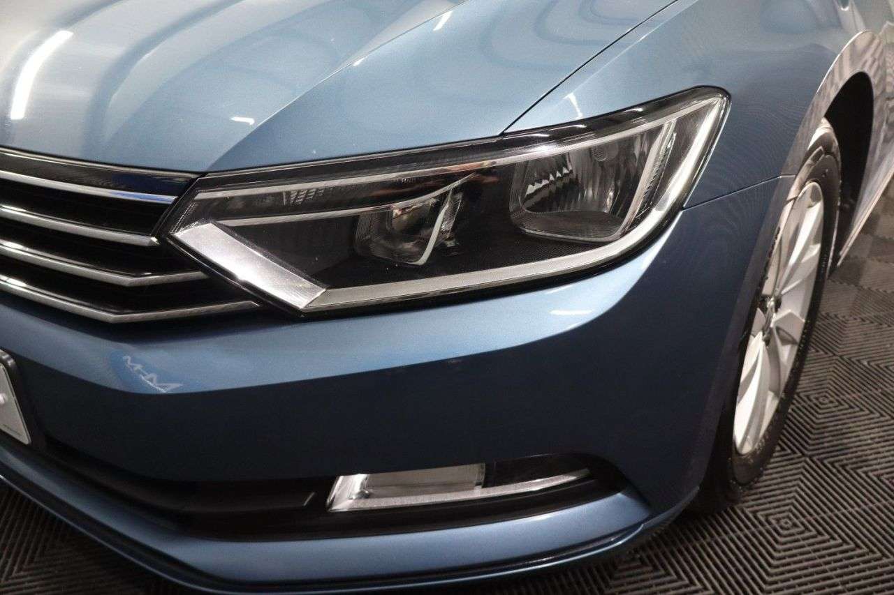 2018 VOLKSWAGEN PASSAT 2018 VOLKSWAGEN PASSAT