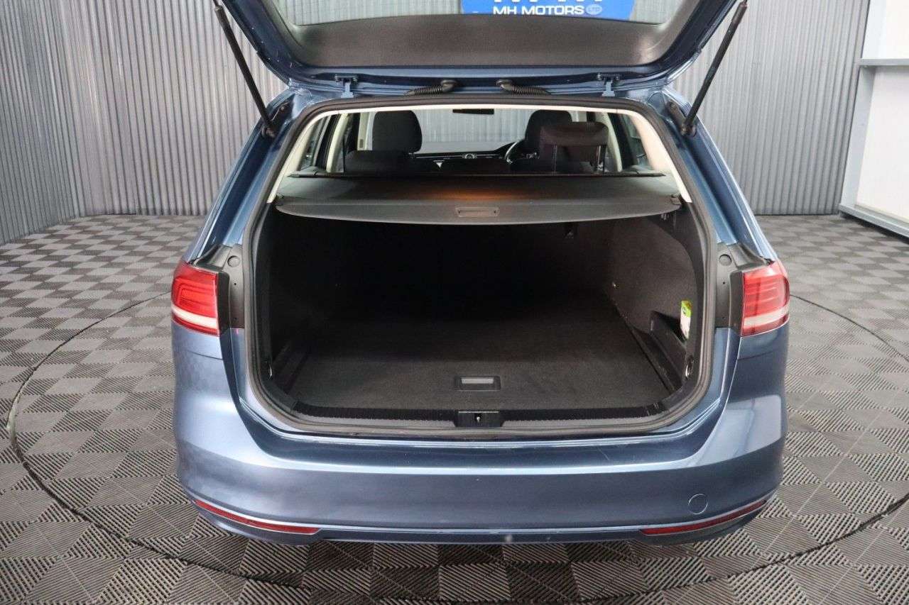 2018 VOLKSWAGEN PASSAT 2018 VOLKSWAGEN PASSAT