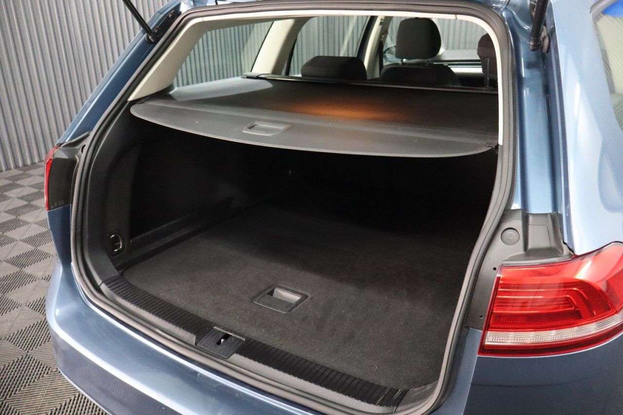 2018 VOLKSWAGEN PASSAT 2018 VOLKSWAGEN PASSAT