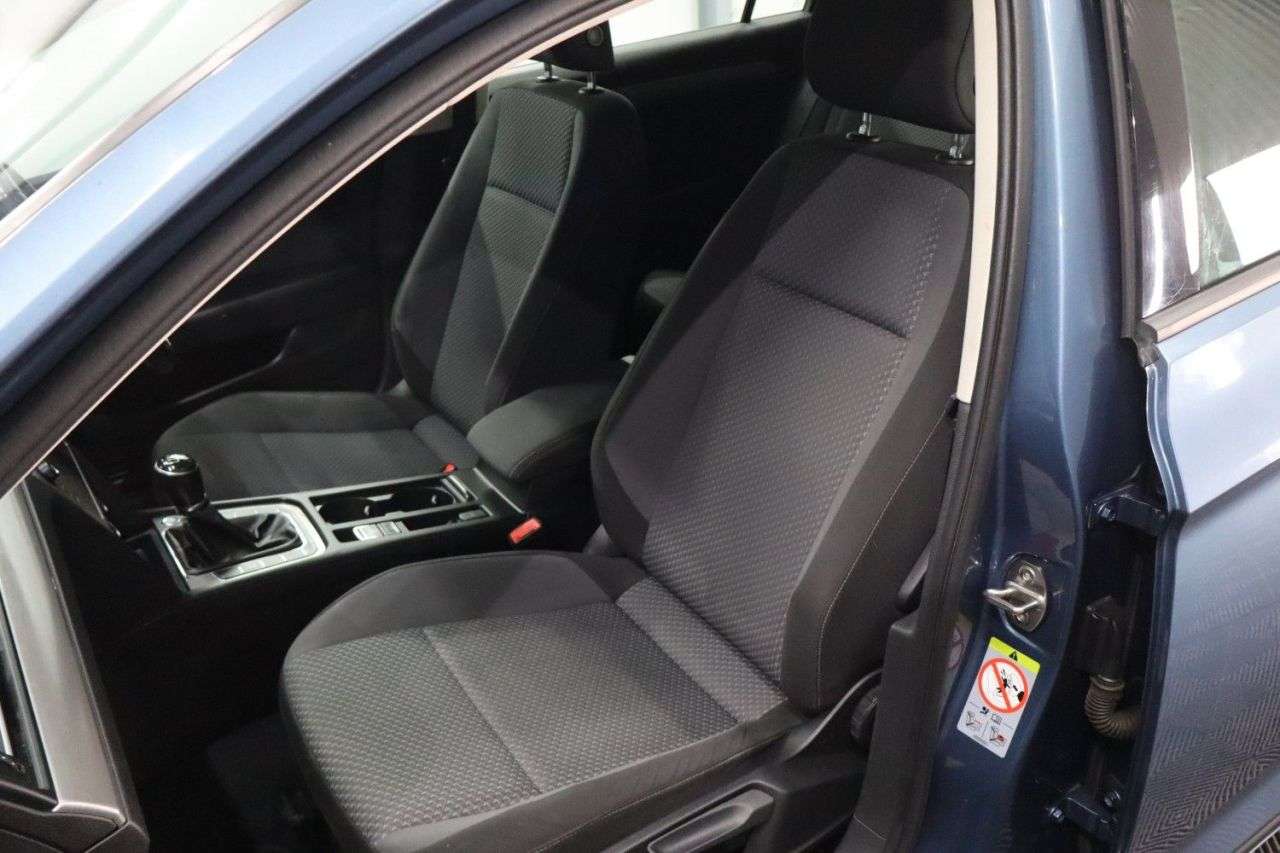 2018 VOLKSWAGEN PASSAT 2018 VOLKSWAGEN PASSAT