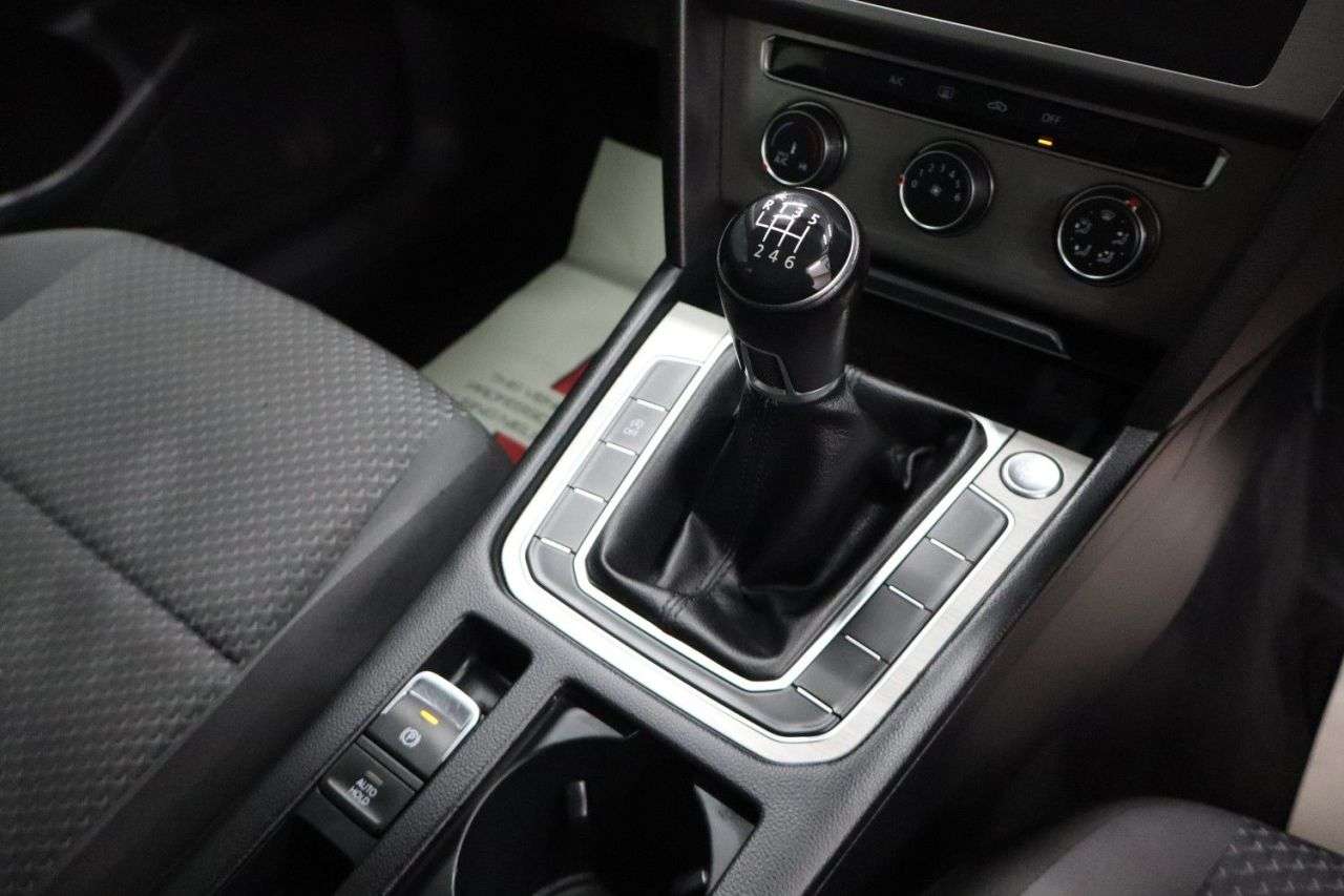 2018 VOLKSWAGEN PASSAT 2018 VOLKSWAGEN PASSAT