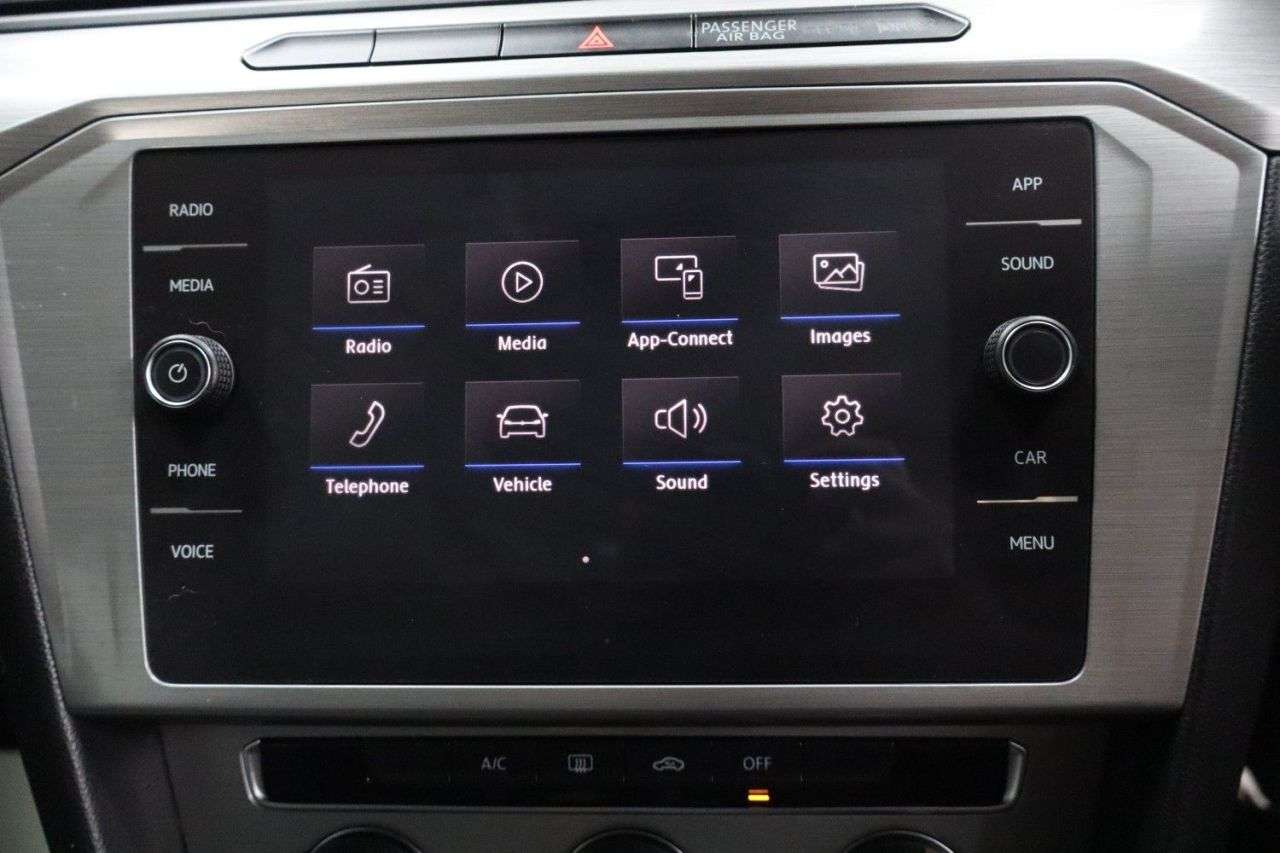 2018 VOLKSWAGEN PASSAT 2018 VOLKSWAGEN PASSAT