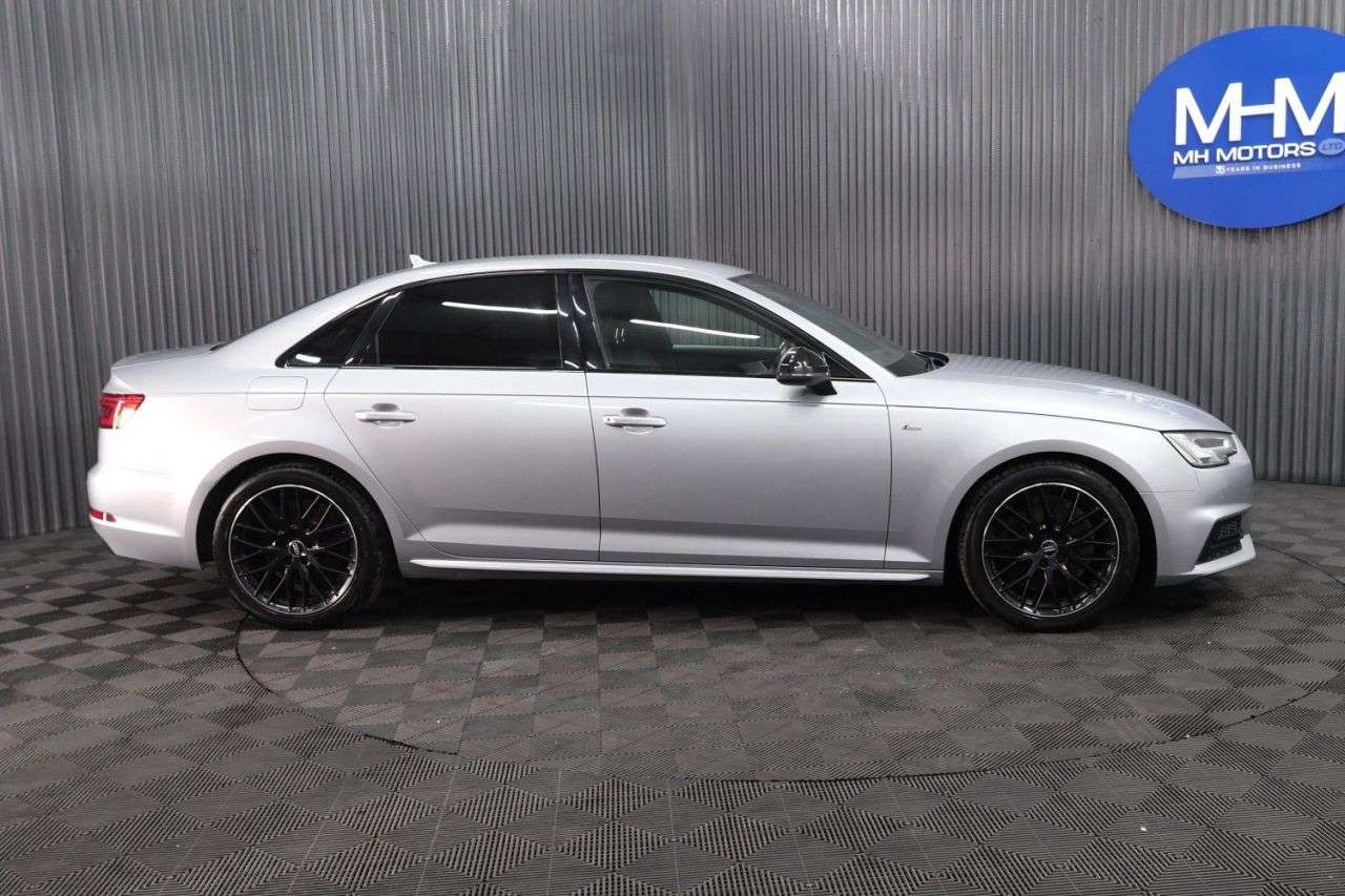 2017 AUDI A4 2017 AUDI A4
