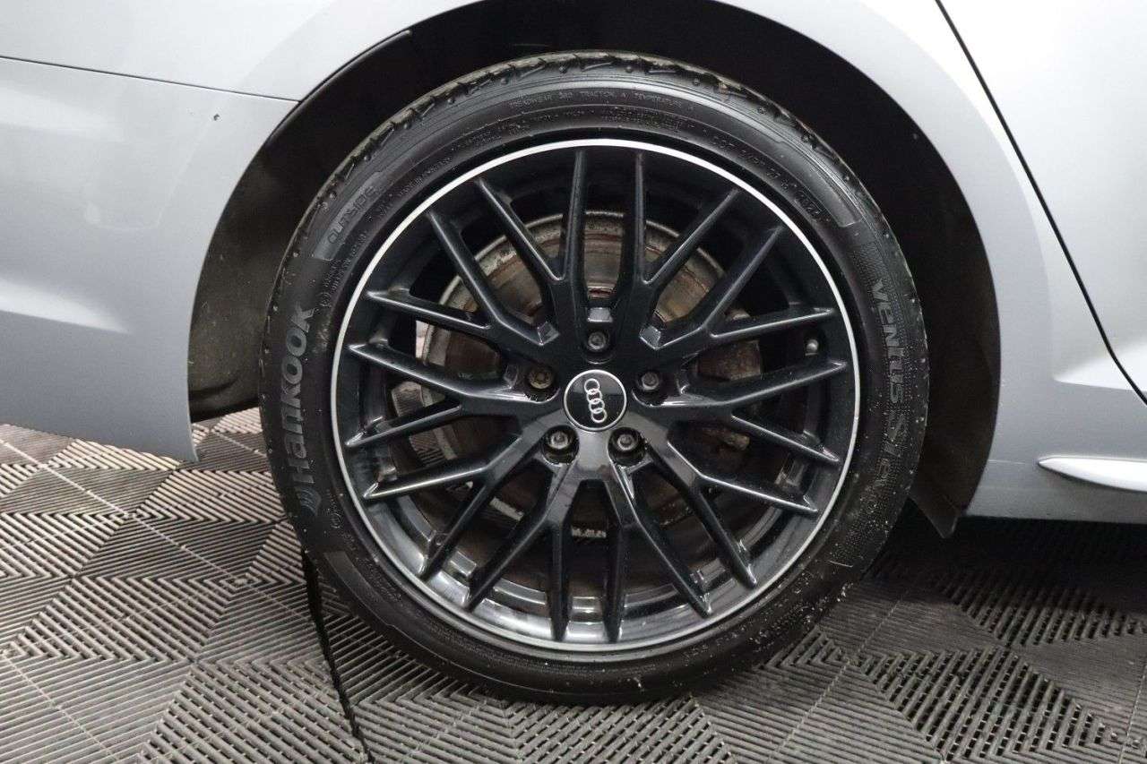 2017 AUDI A4 2017 AUDI A4