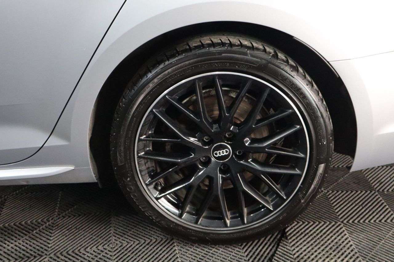 2017 AUDI A4 2017 AUDI A4