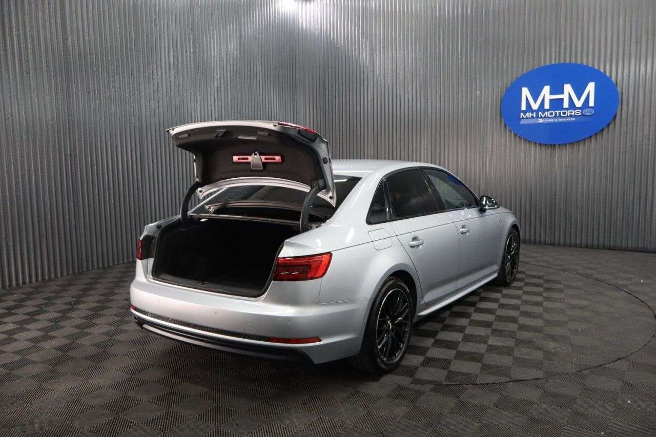 2017 AUDI A4 2017 AUDI A4