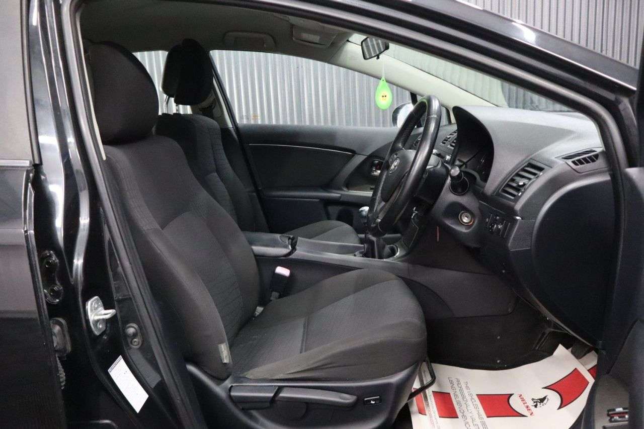 2009 TOYOTA AVENSIS 2009 TOYOTA AVENSIS