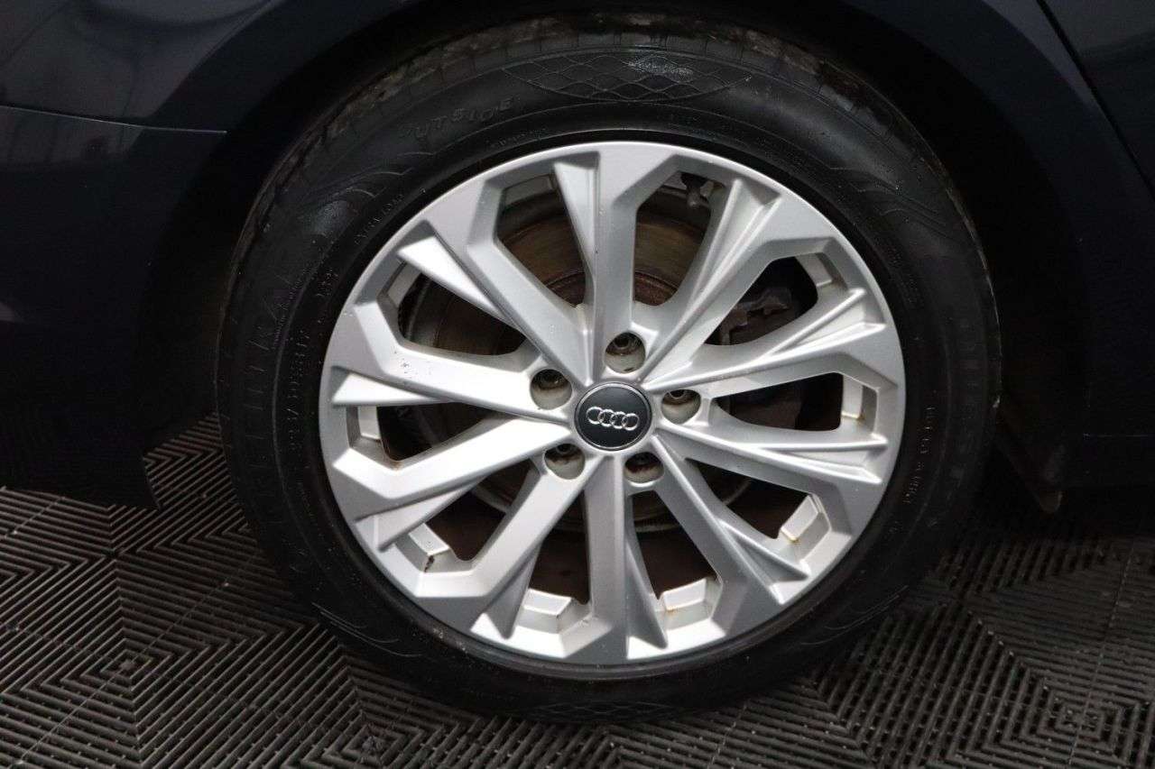2016 AUDI A4 2016 AUDI A4