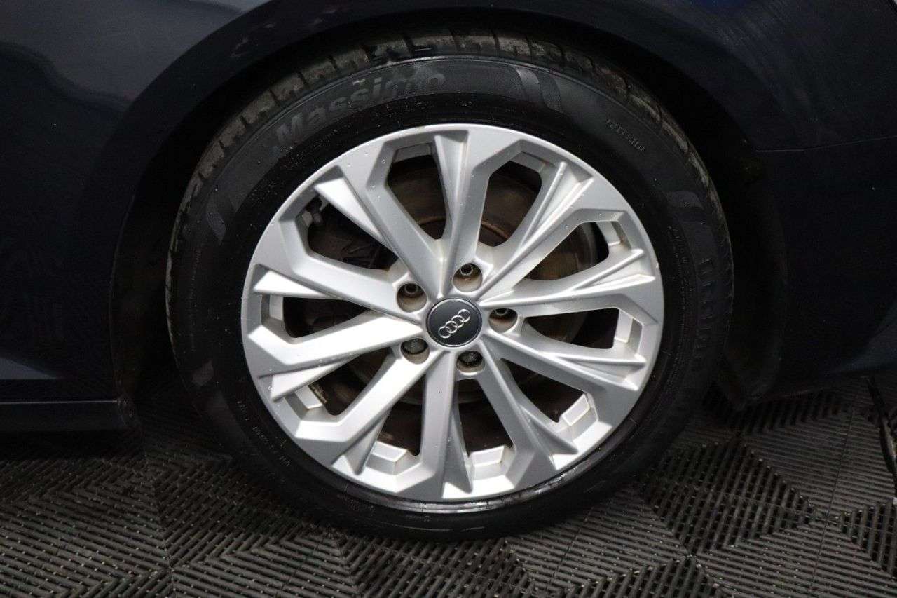 2016 AUDI A4 2016 AUDI A4