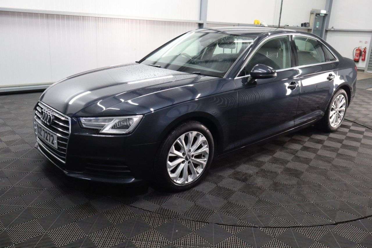 2016 AUDI A4 2016 AUDI A4