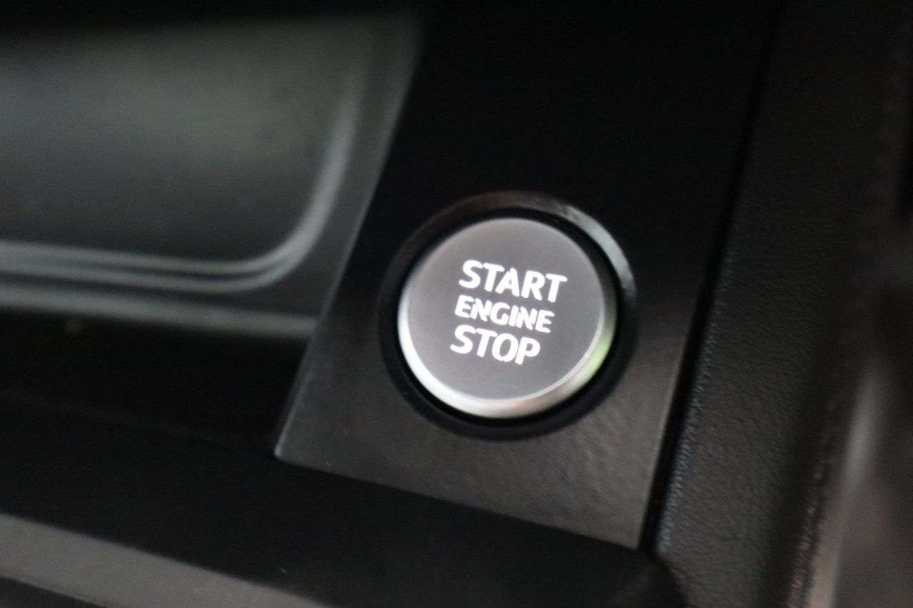 2016 AUDI A4 2016 AUDI A4