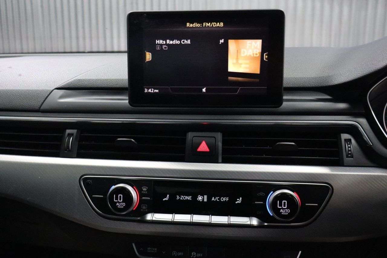 2016 AUDI A4 2016 AUDI A4