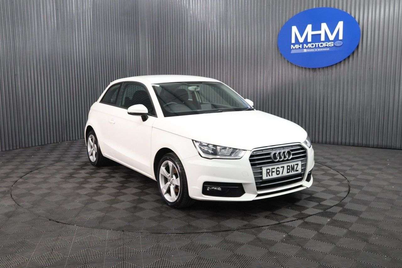 A 2018 AUDI A1 1.0 TFSI Sport Hatchback 3dr Petrol Manual Euro 6 (s/s) (Nav) (95 ps) PARKI A 2018 AUDI A1 1.0 TFSI Sport Hatchback 3dr Petrol Manual Euro 6 (s/s) (Nav) (95 ps) PARKI