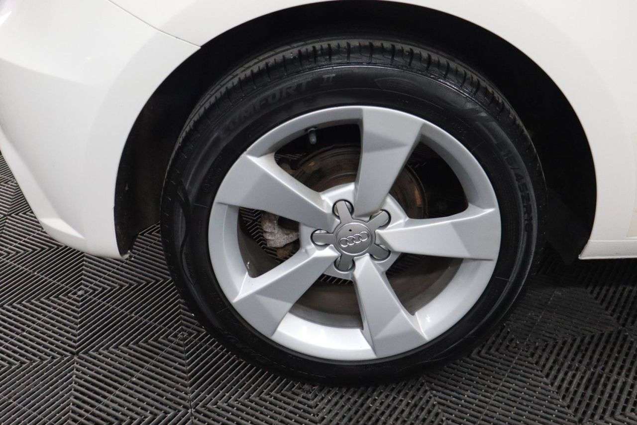 2018 AUDI A1 2018 AUDI A1