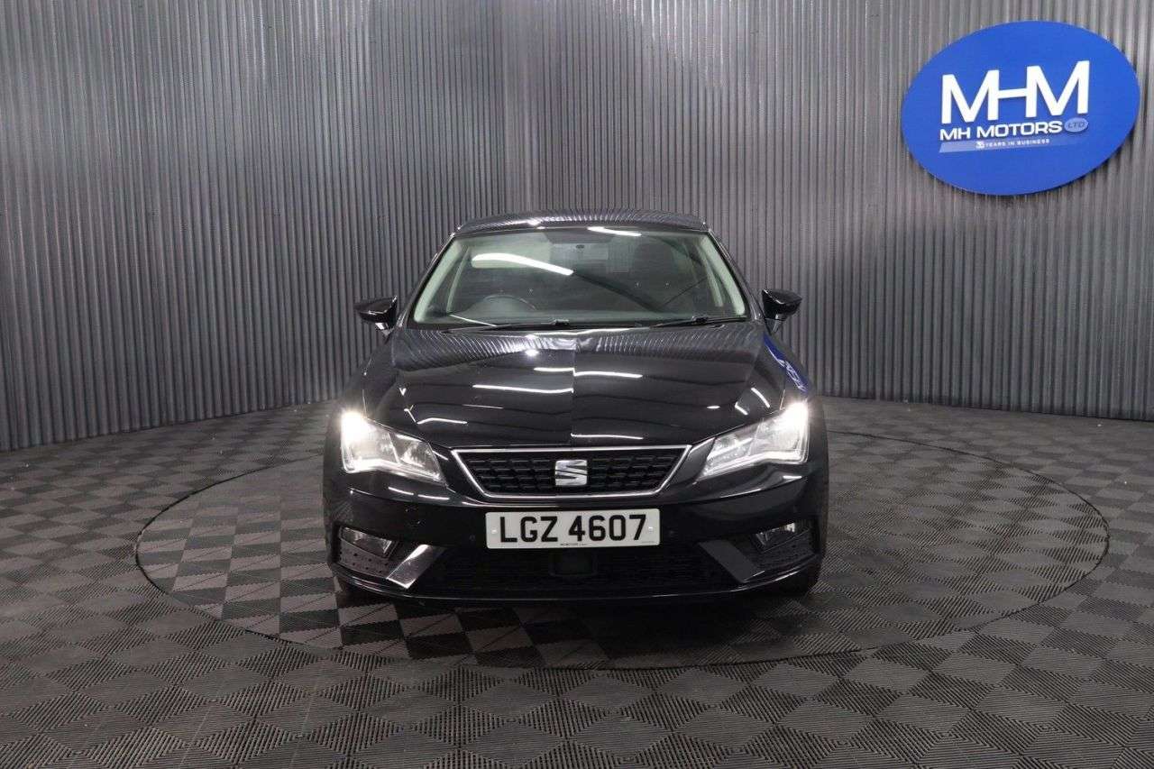 A 2018 SEAT LEON 1.6 TDI SE Dynamic Hatchback 5dr Diesel Manual Euro 6 (s/s) (115 ps) LOWER A 2018 SEAT LEON 1.6 TDI SE Dynamic Hatchback 5dr Diesel Manual Euro 6 (s/s) (115 ps) LOWER