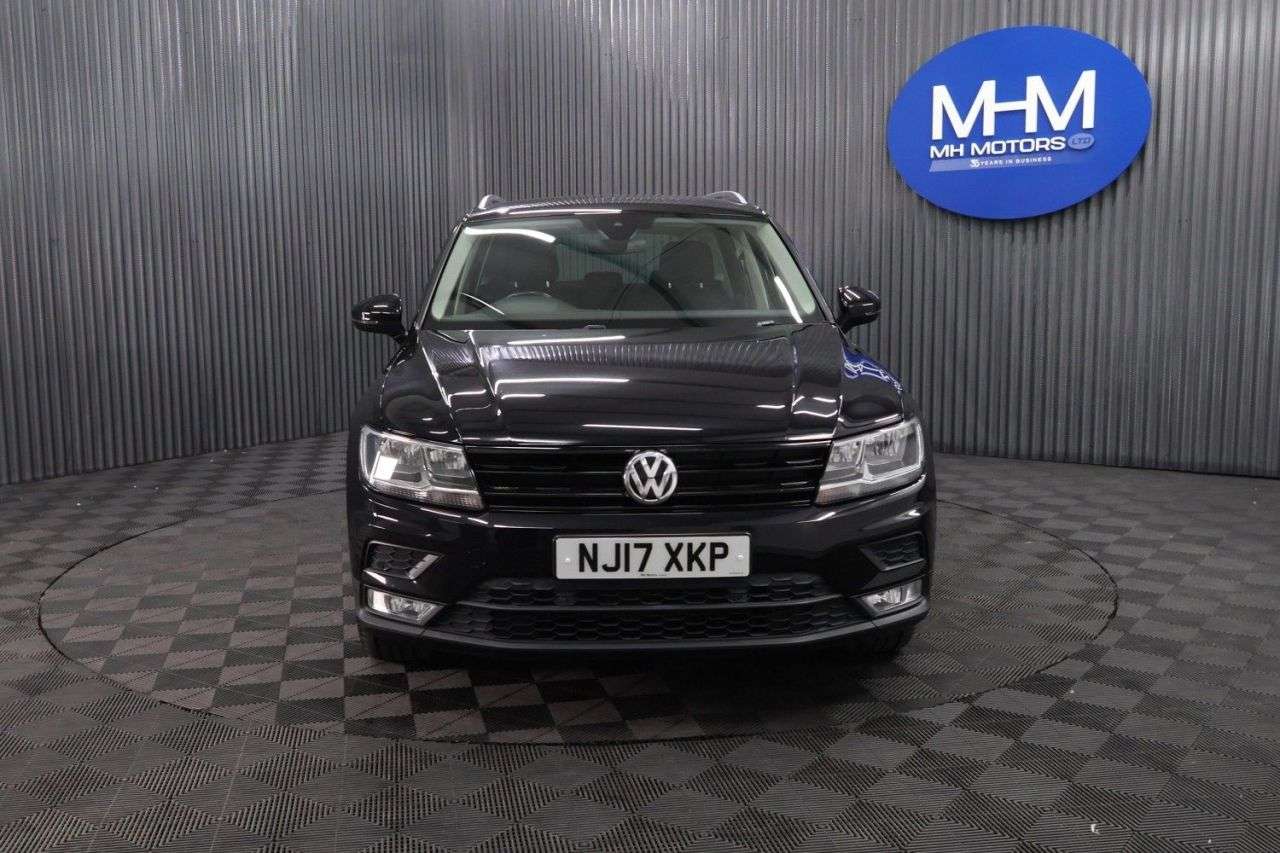 A 2017 VOLKSWAGEN TIGUAN SE TDI BMT A 2017 VOLKSWAGEN TIGUAN SE TDI BMT
