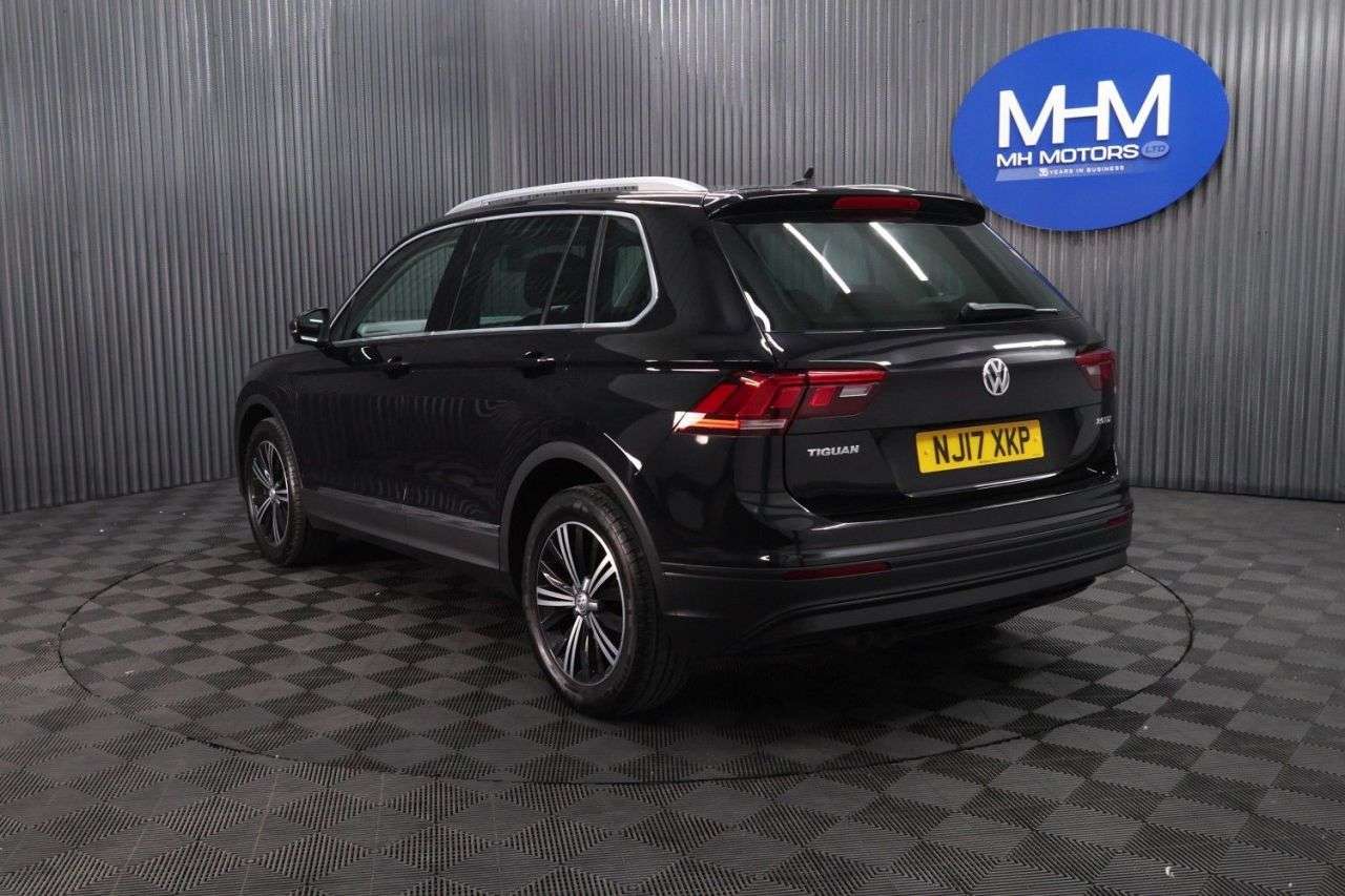 2017 VOLKSWAGEN TIGUAN 2017 VOLKSWAGEN TIGUAN