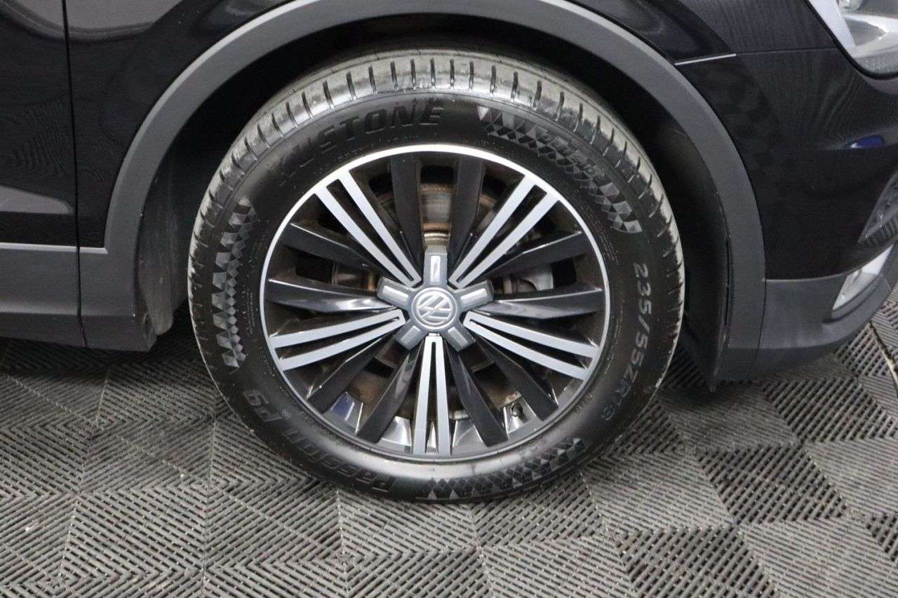 2017 VOLKSWAGEN TIGUAN 2017 VOLKSWAGEN TIGUAN