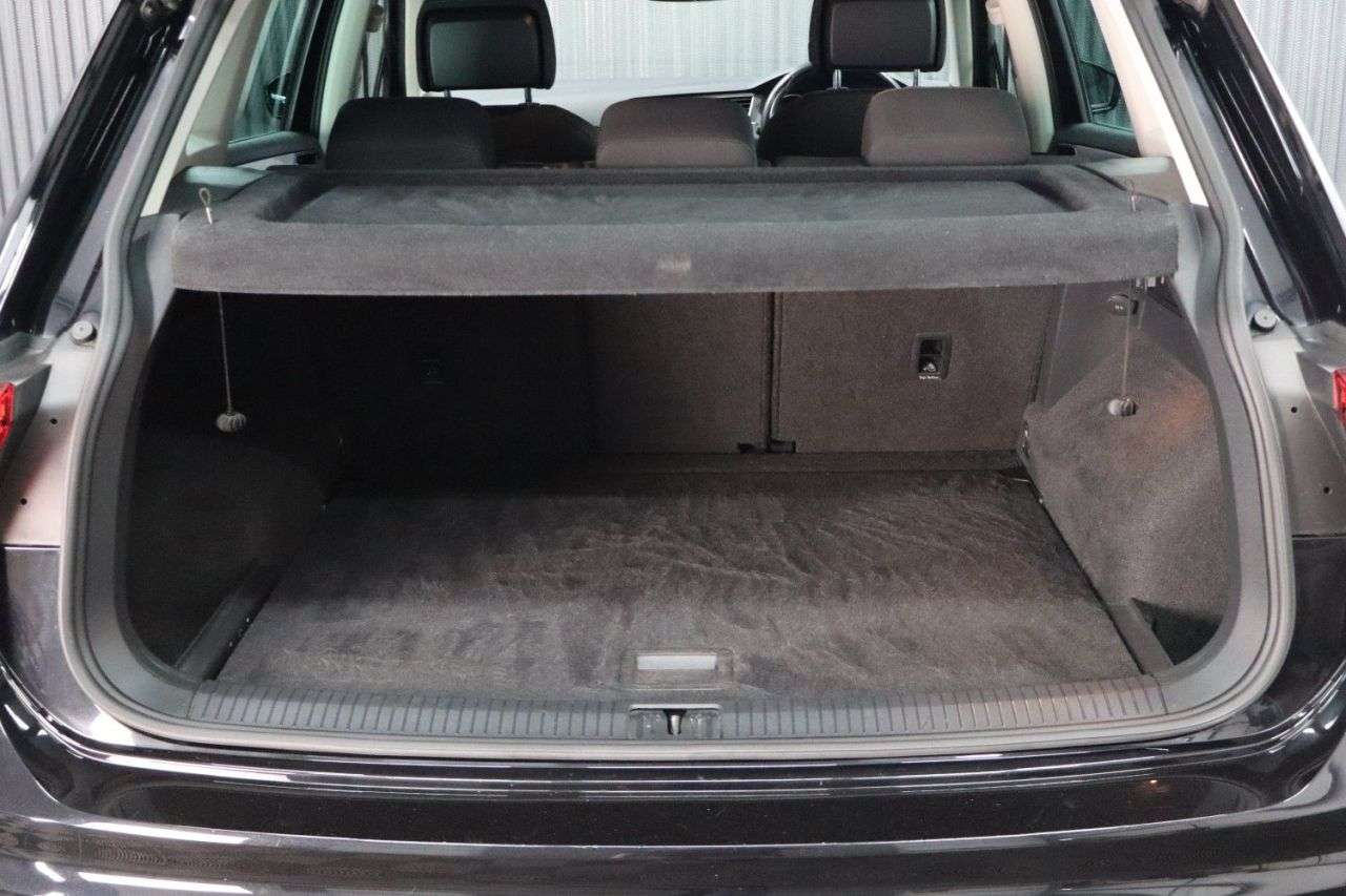 2017 VOLKSWAGEN TIGUAN 2017 VOLKSWAGEN TIGUAN