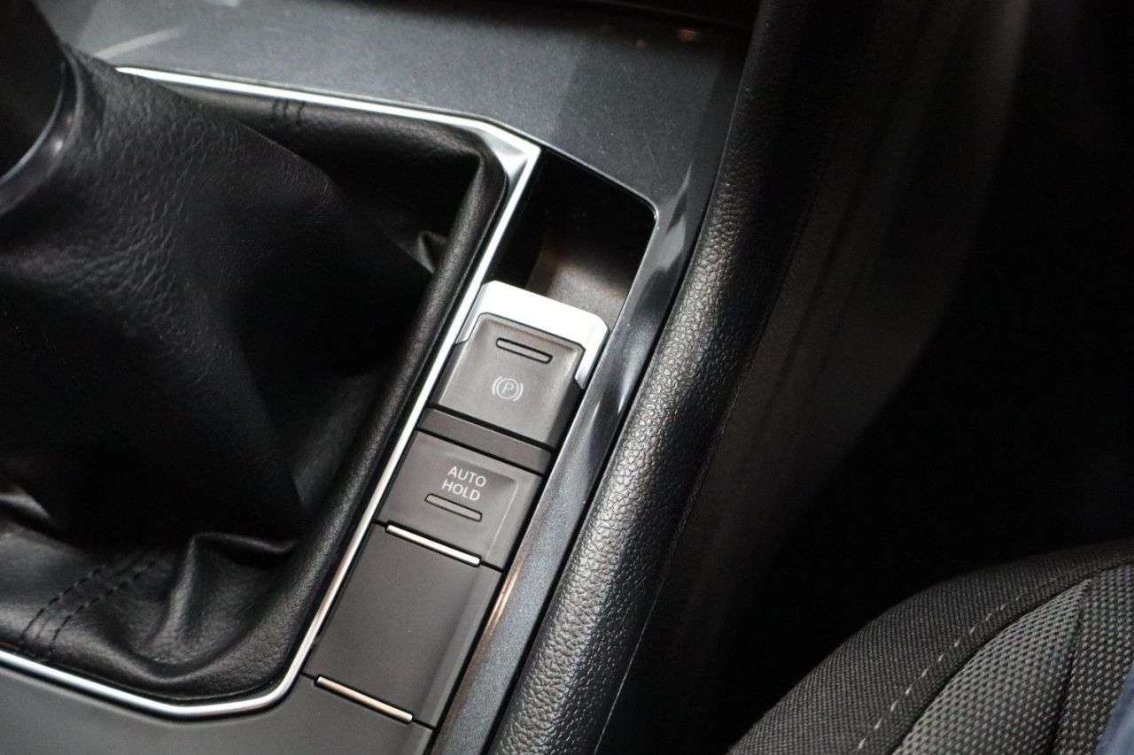 2017 VOLKSWAGEN TIGUAN 2017 VOLKSWAGEN TIGUAN