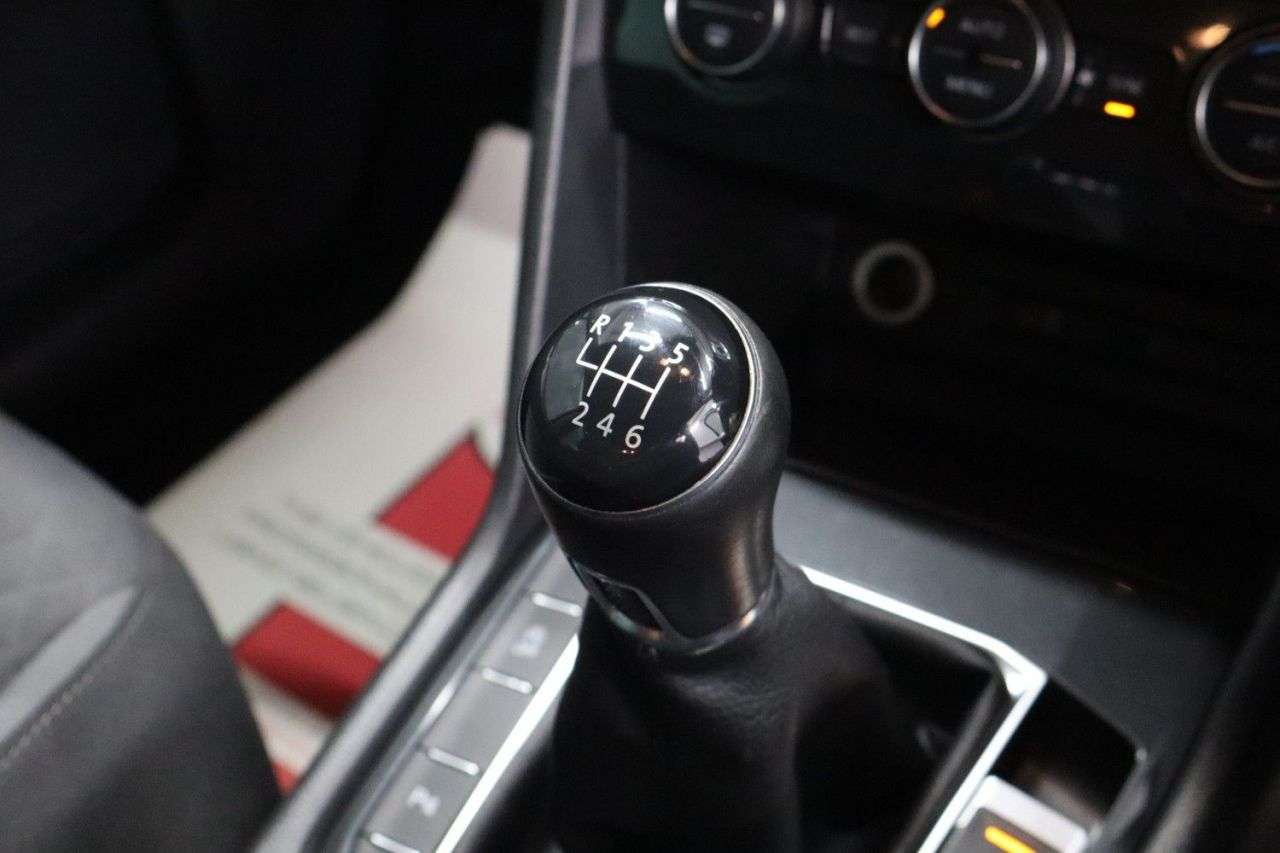 2017 VOLKSWAGEN TIGUAN 2017 VOLKSWAGEN TIGUAN