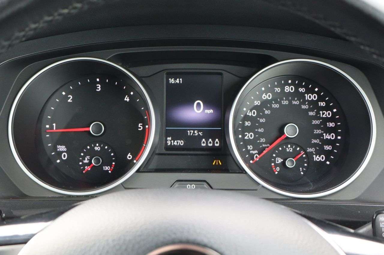 2017 VOLKSWAGEN TIGUAN 2017 VOLKSWAGEN TIGUAN