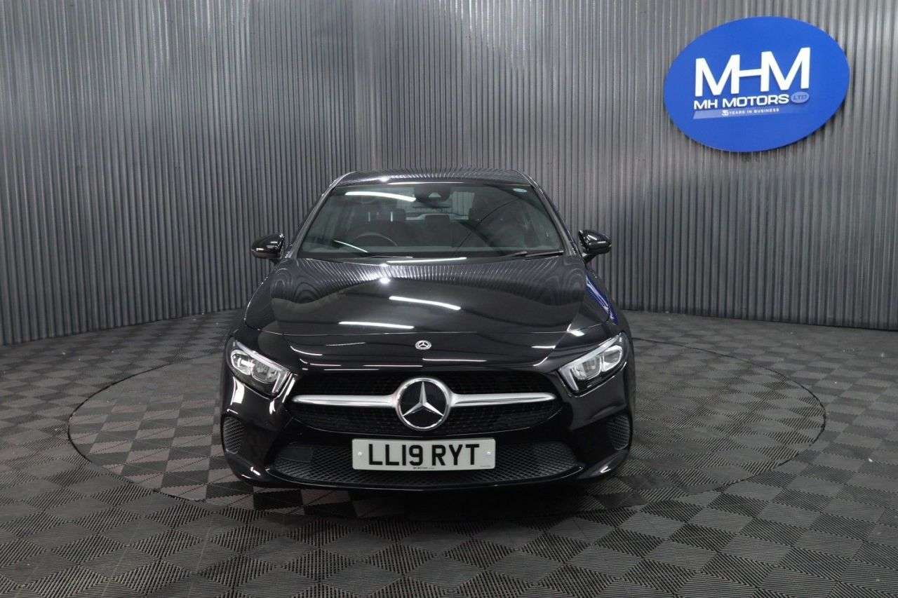 A 2019 MERCEDES-BENZ A CLASS 1.5 A180d Sport Hatchback 5dr Diesel 7G-DCT Euro 6 (s/s) (116 ps) LONG MOT A 2019 MERCEDES-BENZ A CLASS 1.5 A180d Sport Hatchback 5dr Diesel 7G-DCT Euro 6 (s/s) (116 ps) LONG MOT