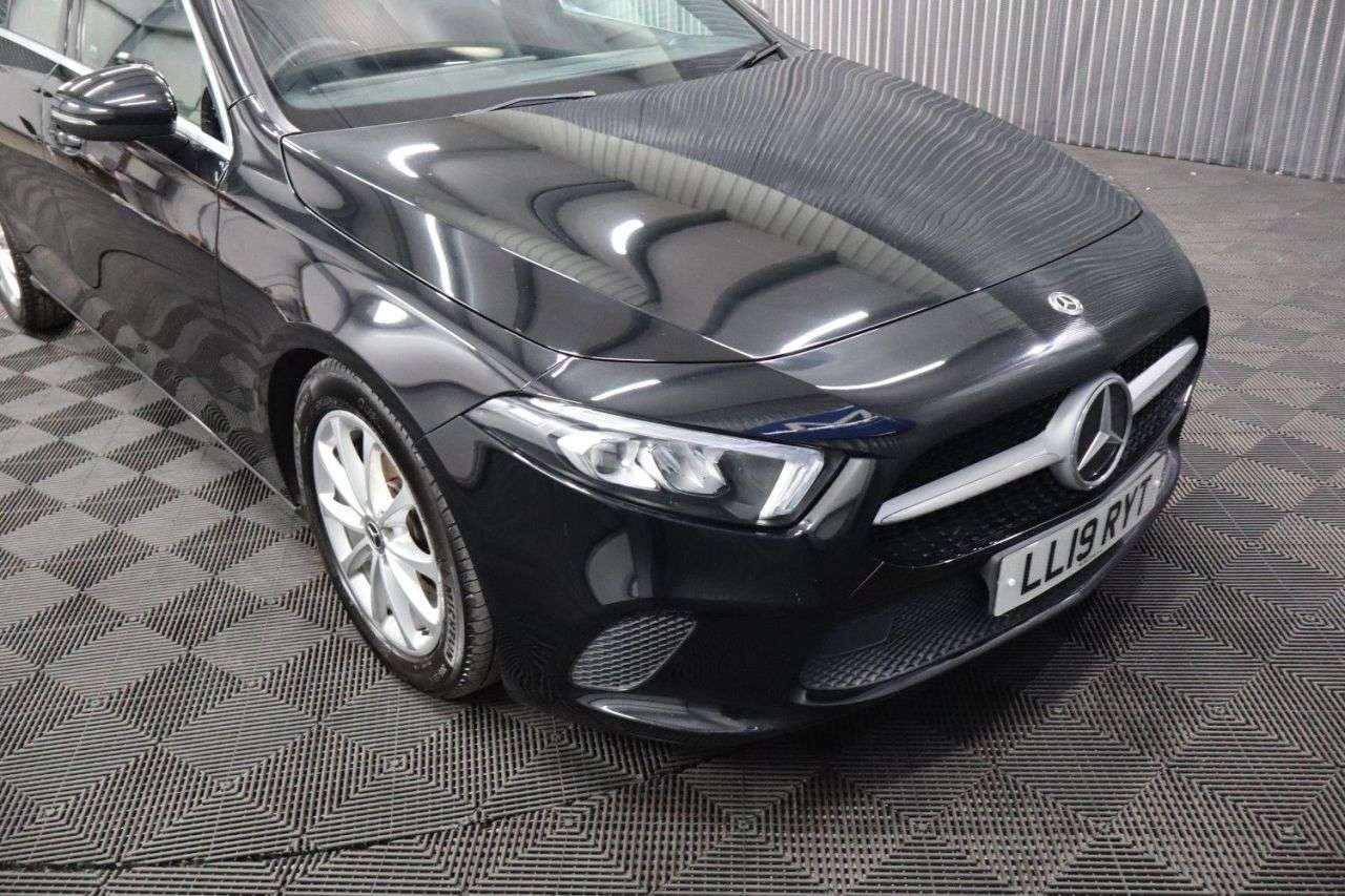 2019 MERCEDES-BENZ A CLASS 2019 MERCEDES-BENZ A CLASS