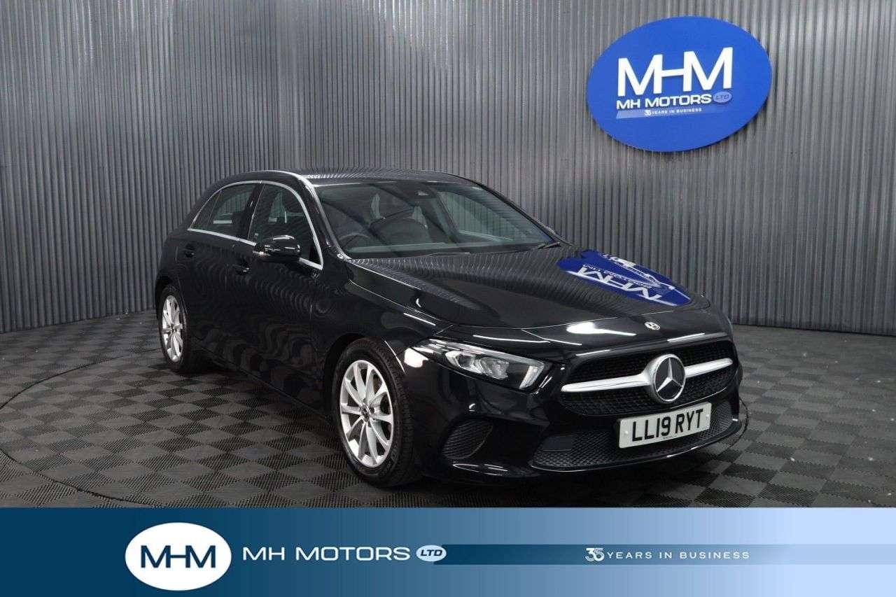 A 2019 MERCEDES-BENZ A CLASS 1.5 A180d Sport Hatchback 5dr Diesel 7G-DCT Euro 6 (s/s) (116 ps) LONG MOT A 2019 MERCEDES-BENZ A CLASS 1.5 A180d Sport Hatchback 5dr Diesel 7G-DCT Euro 6 (s/s) (116 ps) LONG MOT
