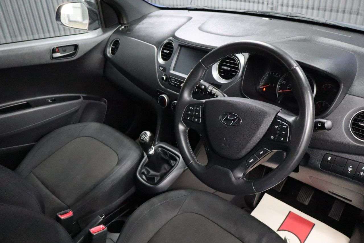 2018 HYUNDAI I10 2018 HYUNDAI I10