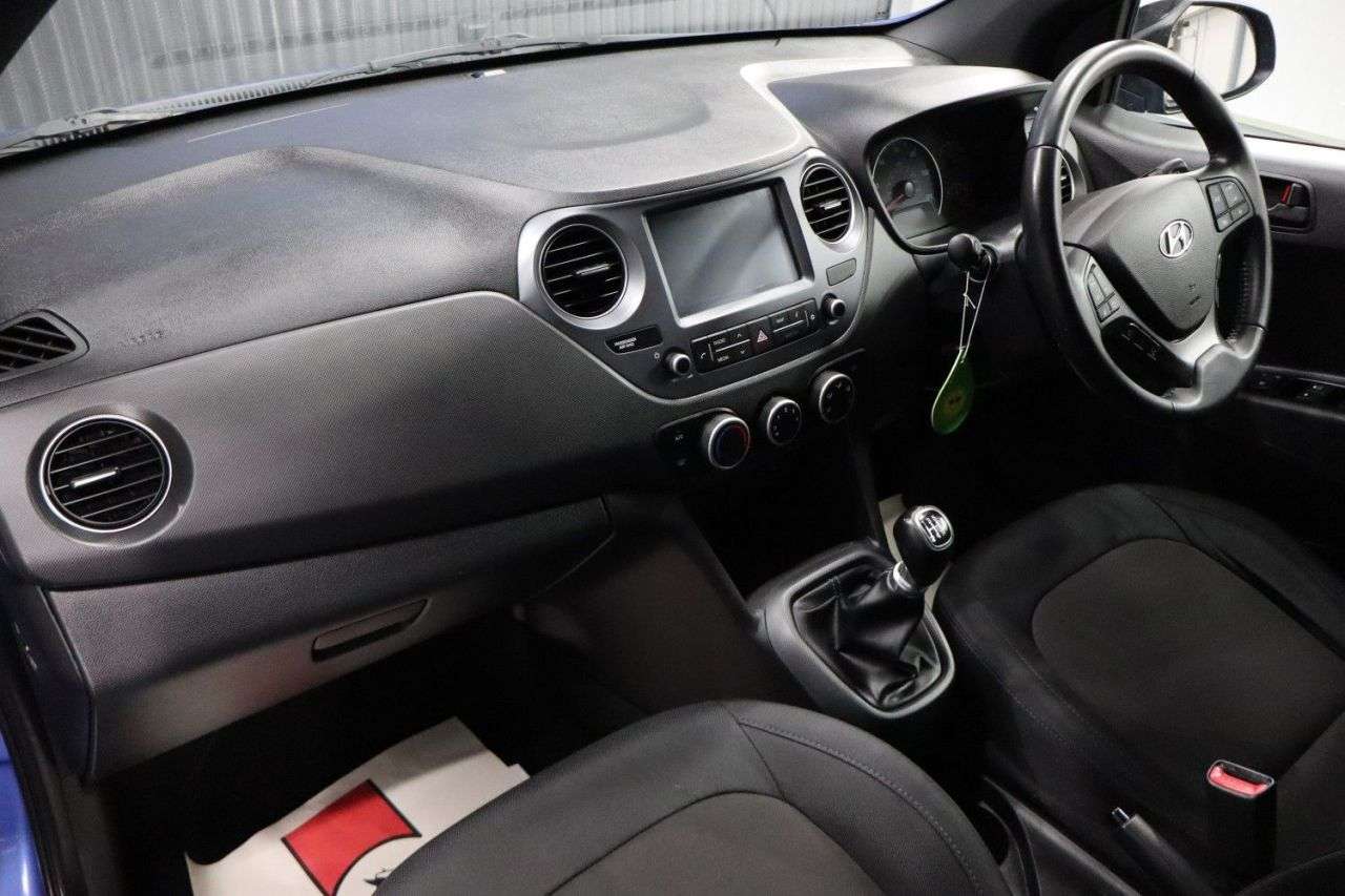 2018 HYUNDAI I10 2018 HYUNDAI I10