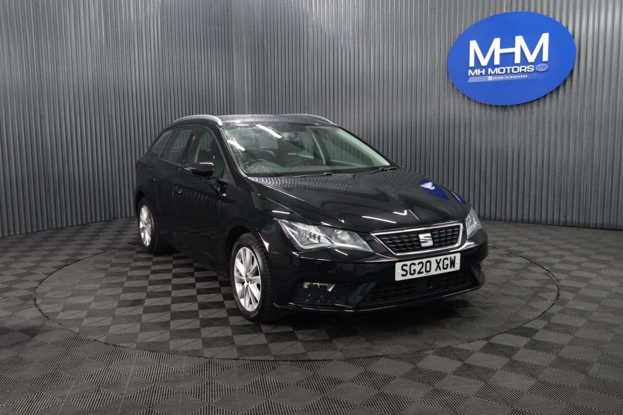 A 2020 SEAT LEON 1.6 TDI SE Estate 5dr Diesel Manual Euro 6 (s/s) (115 ps) LONG MOT / LOW IN A 2020 SEAT LEON 1.6 TDI SE Estate 5dr Diesel Manual Euro 6 (s/s) (115 ps) LONG MOT / LOW IN