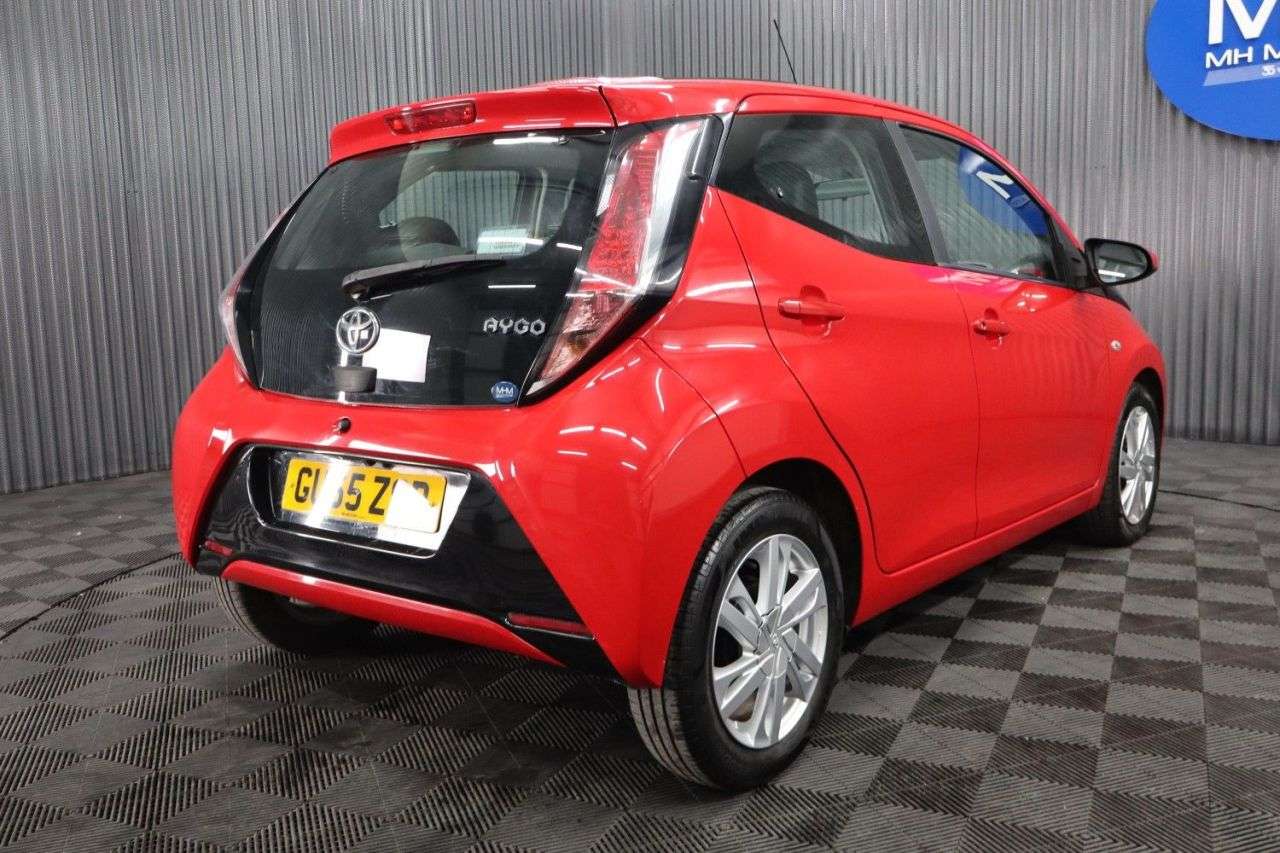 2015 TOYOTA AYGO 2015 TOYOTA AYGO