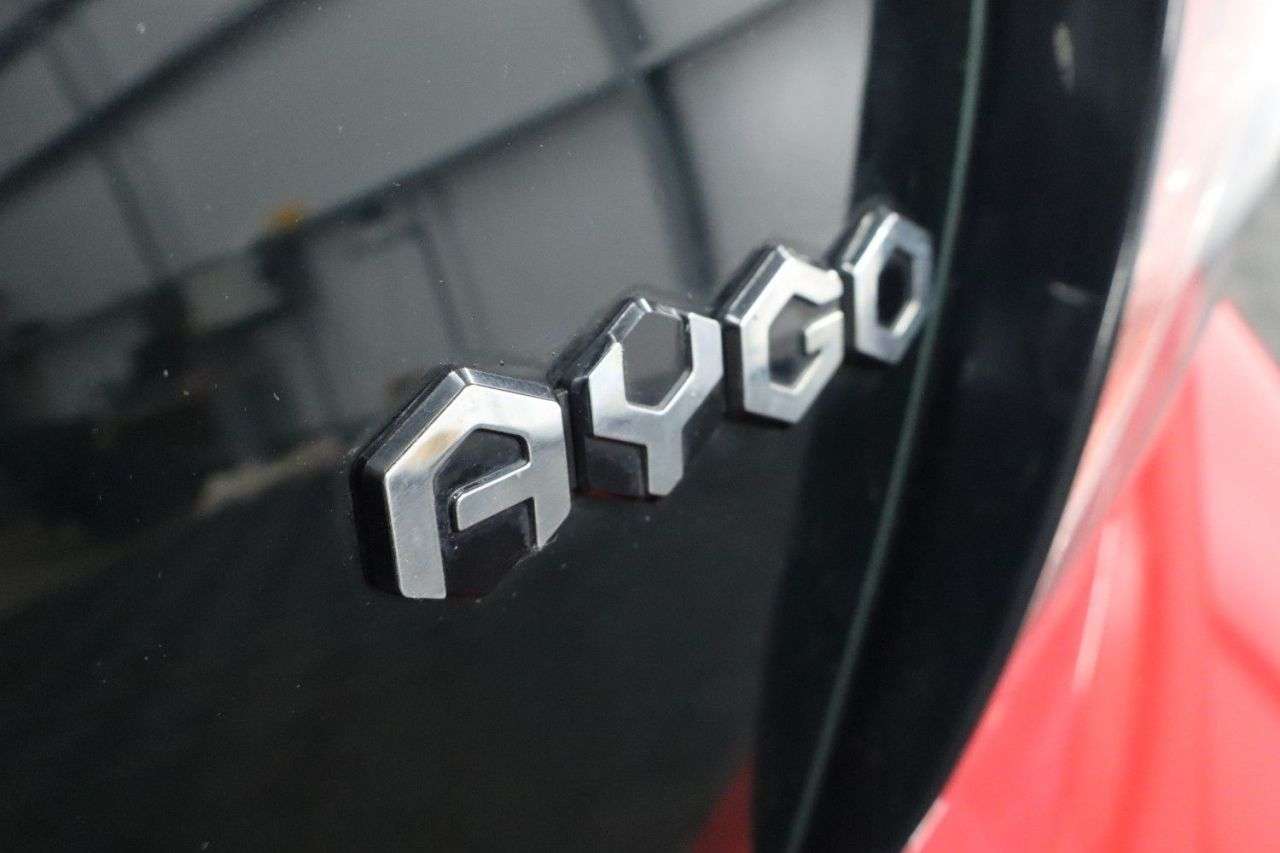 2015 TOYOTA AYGO 2015 TOYOTA AYGO