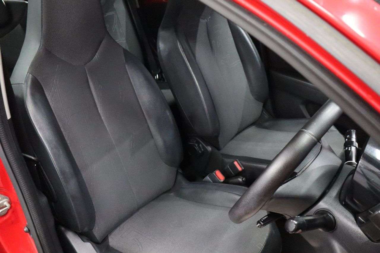 2015 TOYOTA AYGO 2015 TOYOTA AYGO