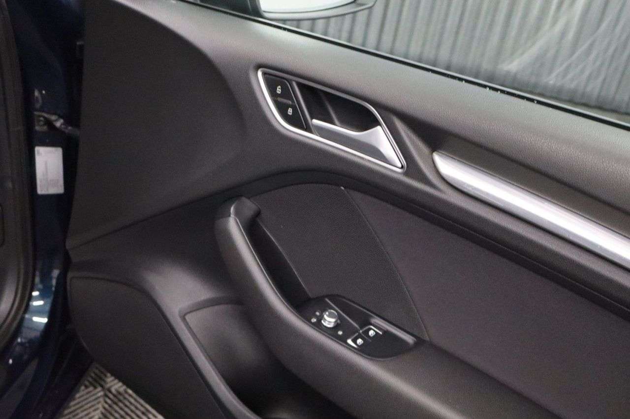 2016 AUDI A3 2016 AUDI A3