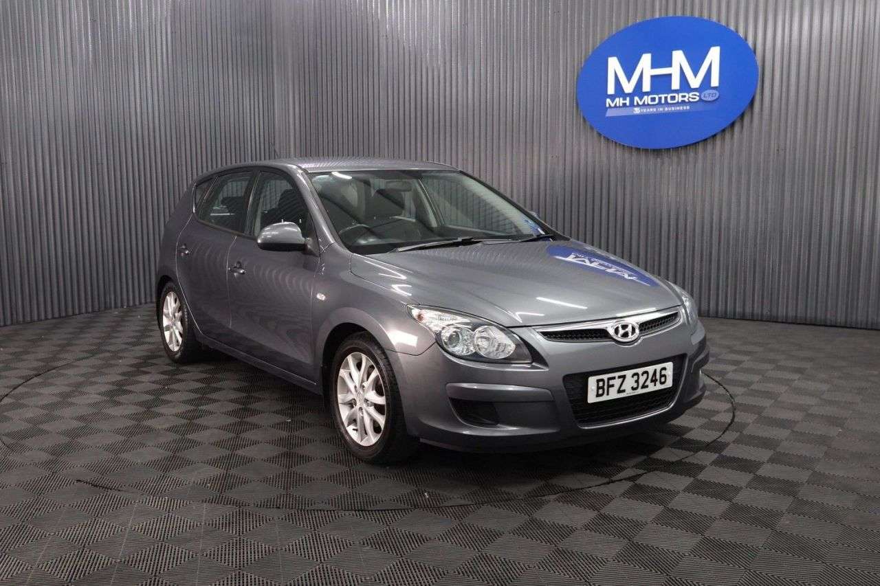A 2010 HYUNDAI I30 1.6 Comfort Hatchback 5dr Petrol Manual Euro 4 (124 bhp) GOOD MOT / TWO KEY A 2010 HYUNDAI I30 1.6 Comfort Hatchback 5dr Petrol Manual Euro 4 (124 bhp) GOOD MOT / TWO KEY