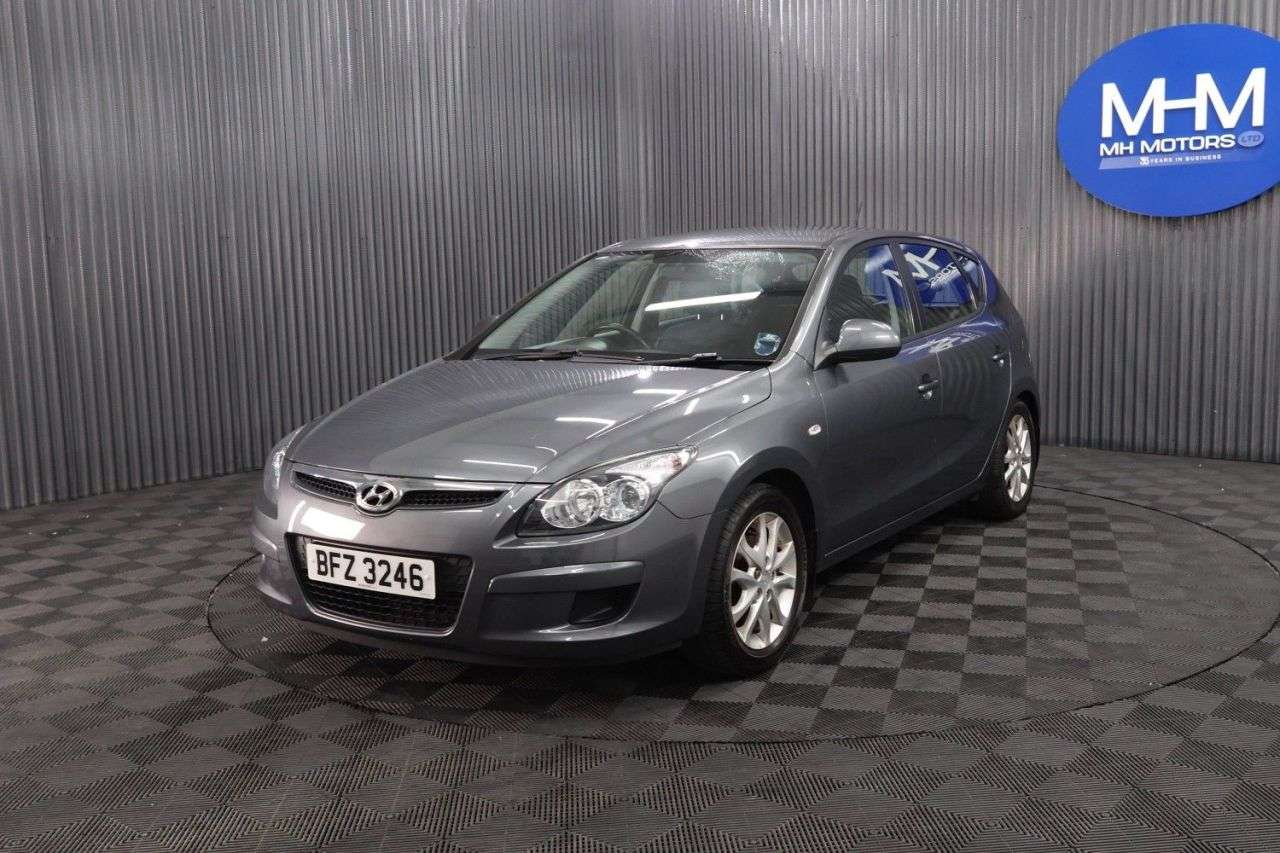 A 2010 HYUNDAI I30 1.6 Comfort Hatchback 5dr Petrol Manual Euro 4 (124 bhp) GOOD MOT / TWO KEY A 2010 HYUNDAI I30 1.6 Comfort Hatchback 5dr Petrol Manual Euro 4 (124 bhp) GOOD MOT / TWO KEY