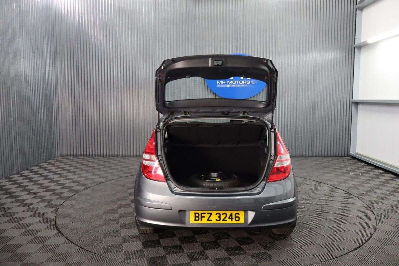 2010 HYUNDAI I30 2010 HYUNDAI I30