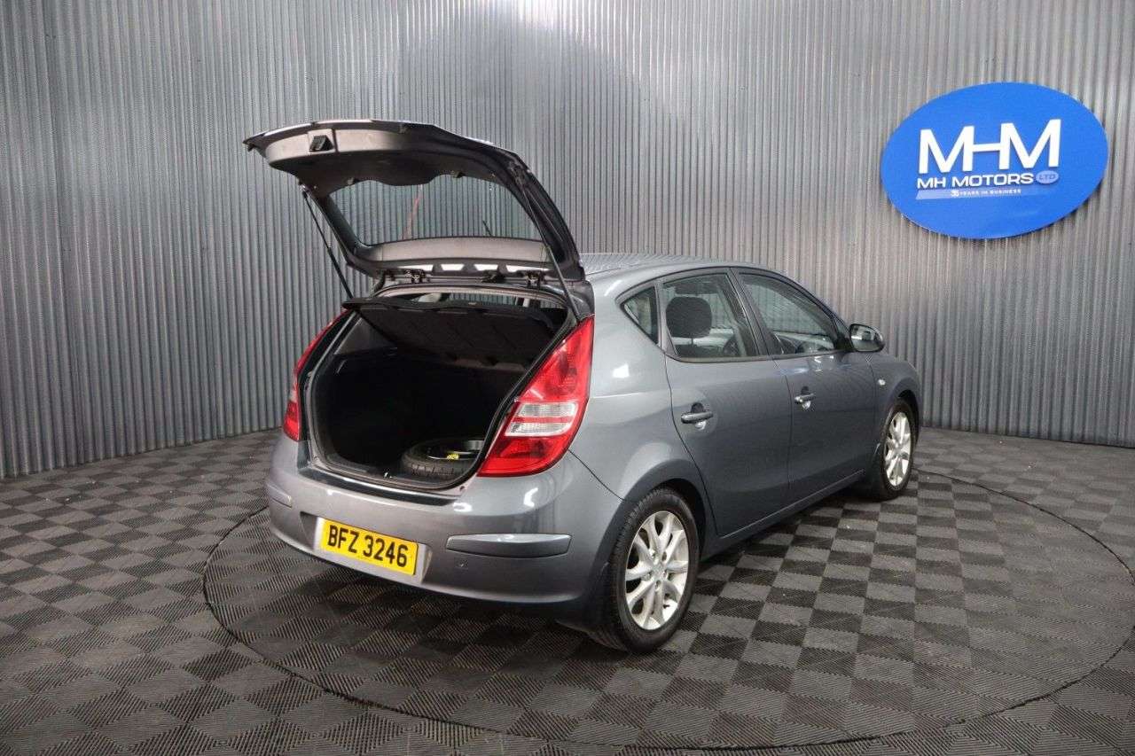 2010 HYUNDAI I30 2010 HYUNDAI I30