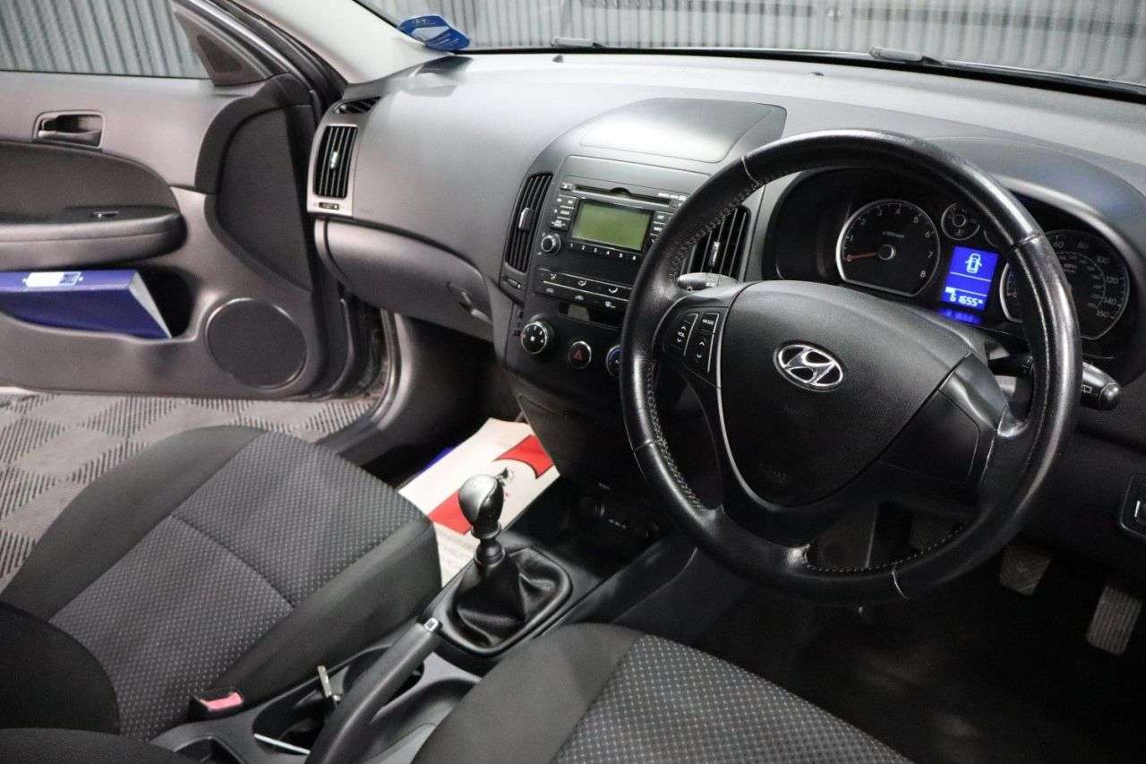 2010 HYUNDAI I30 2010 HYUNDAI I30