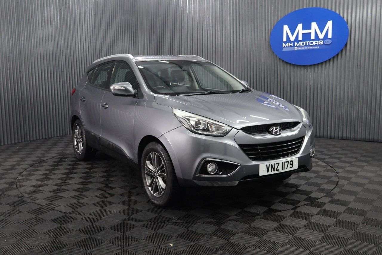 A 2015 HYUNDAI IX35 1.7 CRDi SE SUV 5dr Diesel Manual Euro 5 (s/s) (115 ps) LONG MOT / CRUISE C A 2015 HYUNDAI IX35 1.7 CRDi SE SUV 5dr Diesel Manual Euro 5 (s/s) (115 ps) LONG MOT / CRUISE C