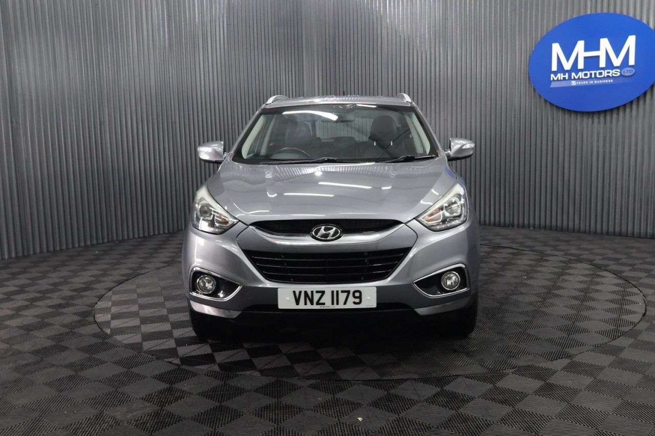 A 2015 HYUNDAI IX35 1.7 CRDi SE SUV 5dr Diesel Manual Euro 5 (s/s) (115 ps) LONG MOT / CRUISE C A 2015 HYUNDAI IX35 1.7 CRDi SE SUV 5dr Diesel Manual Euro 5 (s/s) (115 ps) LONG MOT / CRUISE C