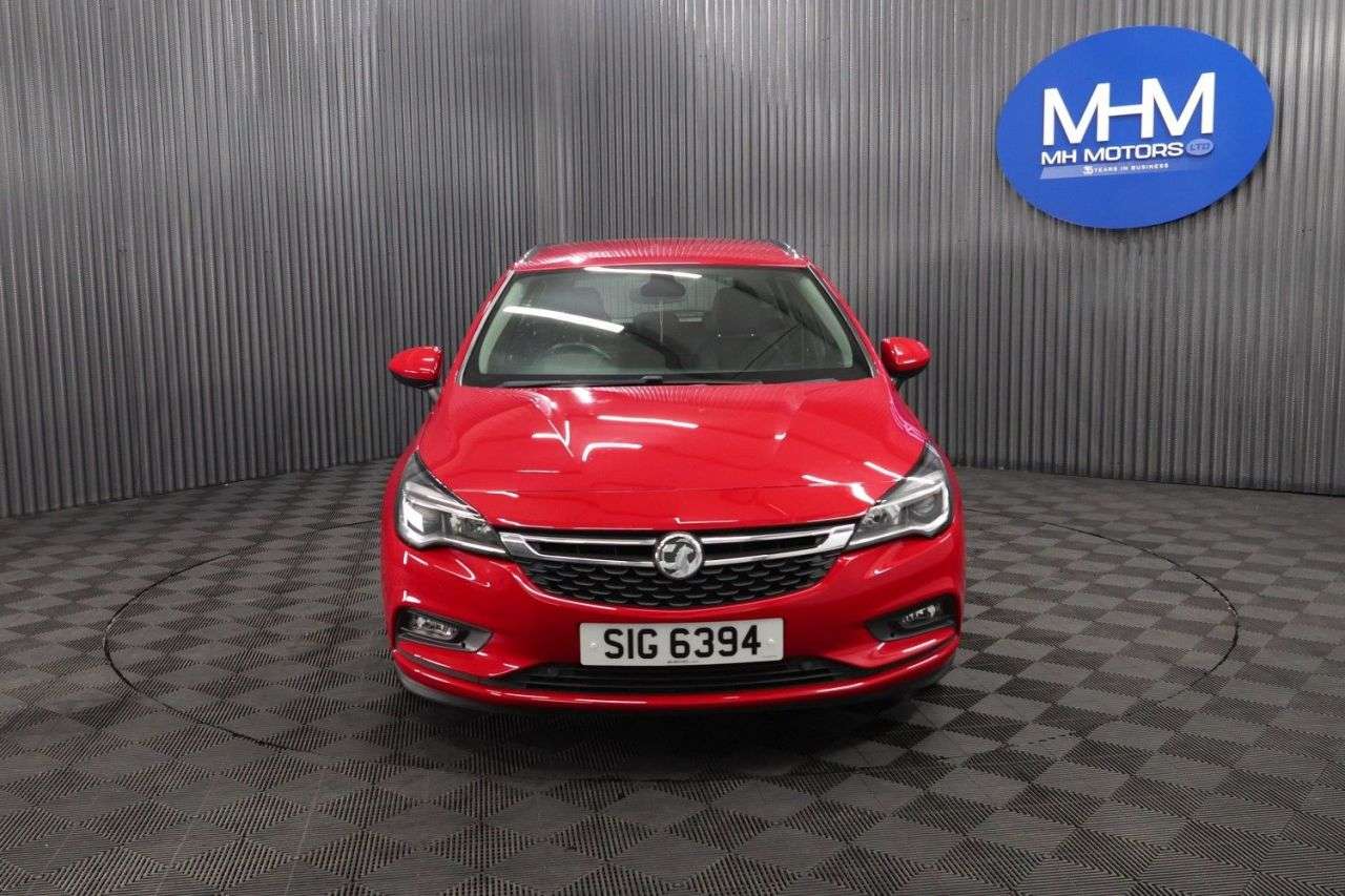 A 2017 VAUXHALL ASTRA 1.4i Turbo Elite Sports Tourer 5dr Petrol Auto Euro 6 (s/s) (150 ps) GOOD S A 2017 VAUXHALL ASTRA 1.4i Turbo Elite Sports Tourer 5dr Petrol Auto Euro 6 (s/s) (150 ps) GOOD S